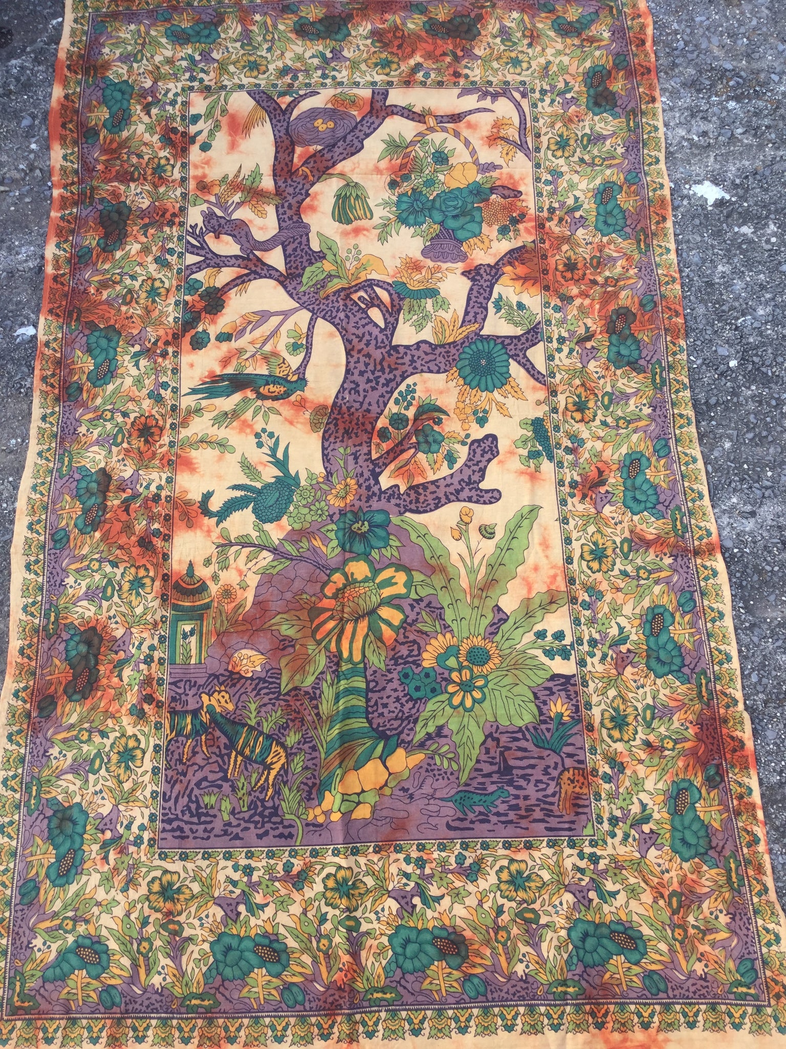 Traditional Tree of Life, 100% cotton, 54x86 inches